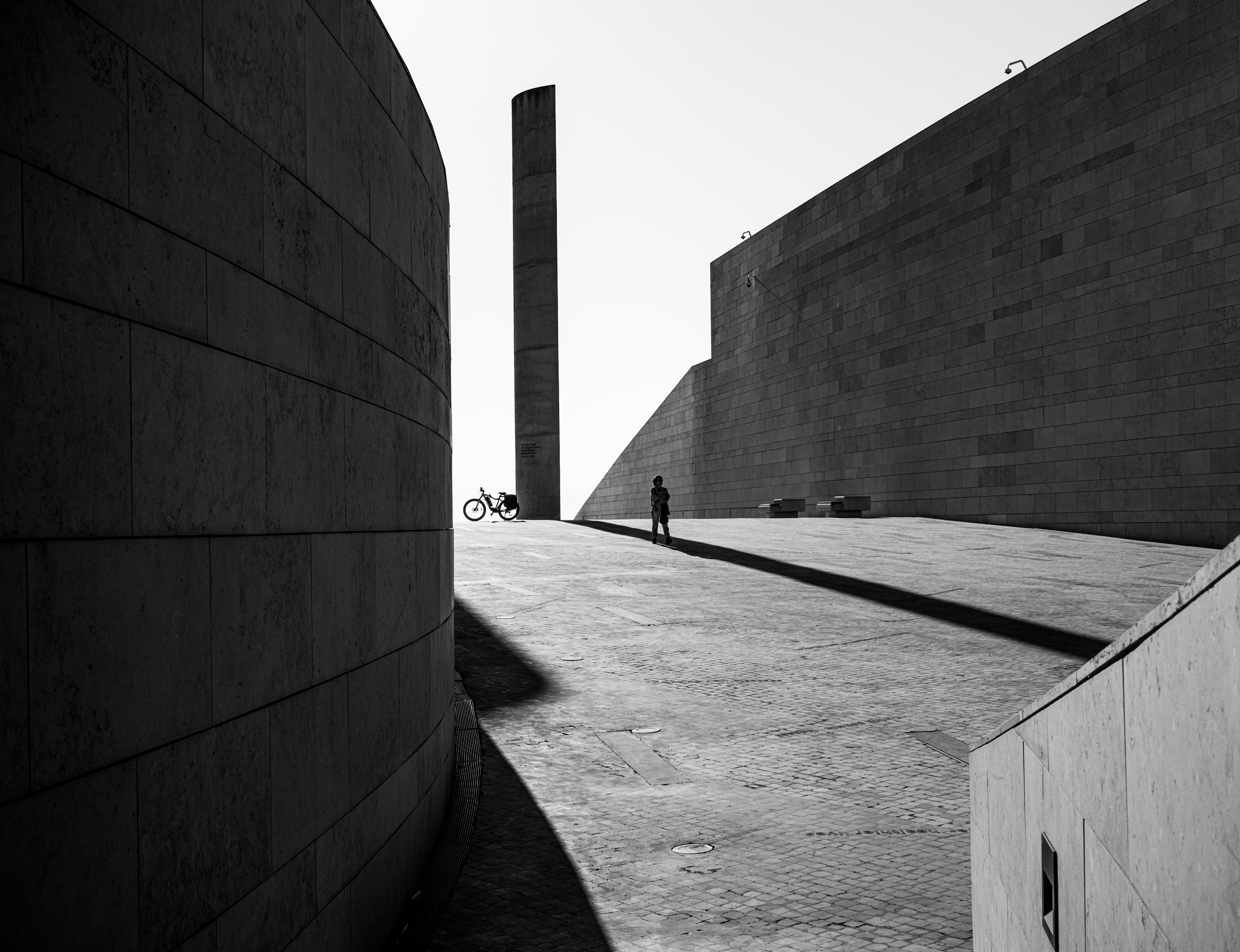 Vom Dunkel ins Licht – Fotoausstellung in St.Josef – Eröffnung am Palmsonntag, 29.03.26